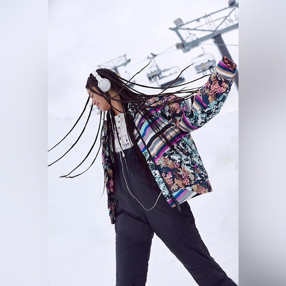 FP MOVEMENT Bunny Slope Printed Puffer Free People - Picture 3 of 15